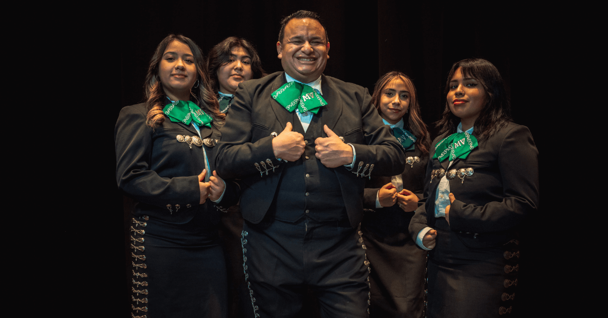 Mariachi Group Shout Cover-2